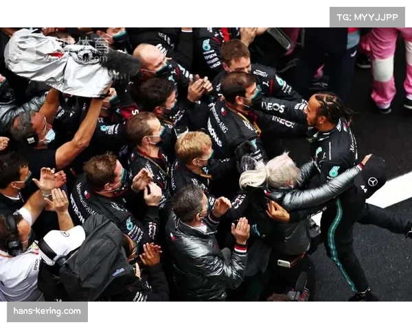 伊斯坦布尔客场0比1不敌阿拉尼亚体育保级形势日趋严峻