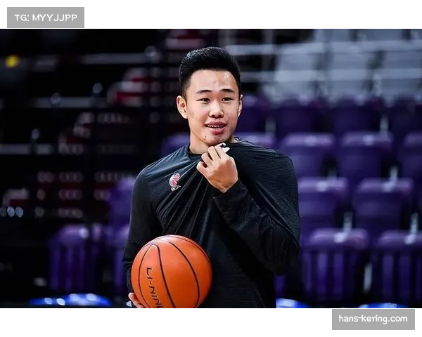 深圳转换进攻效率提升 贺希宁场均得分跃居本土前列